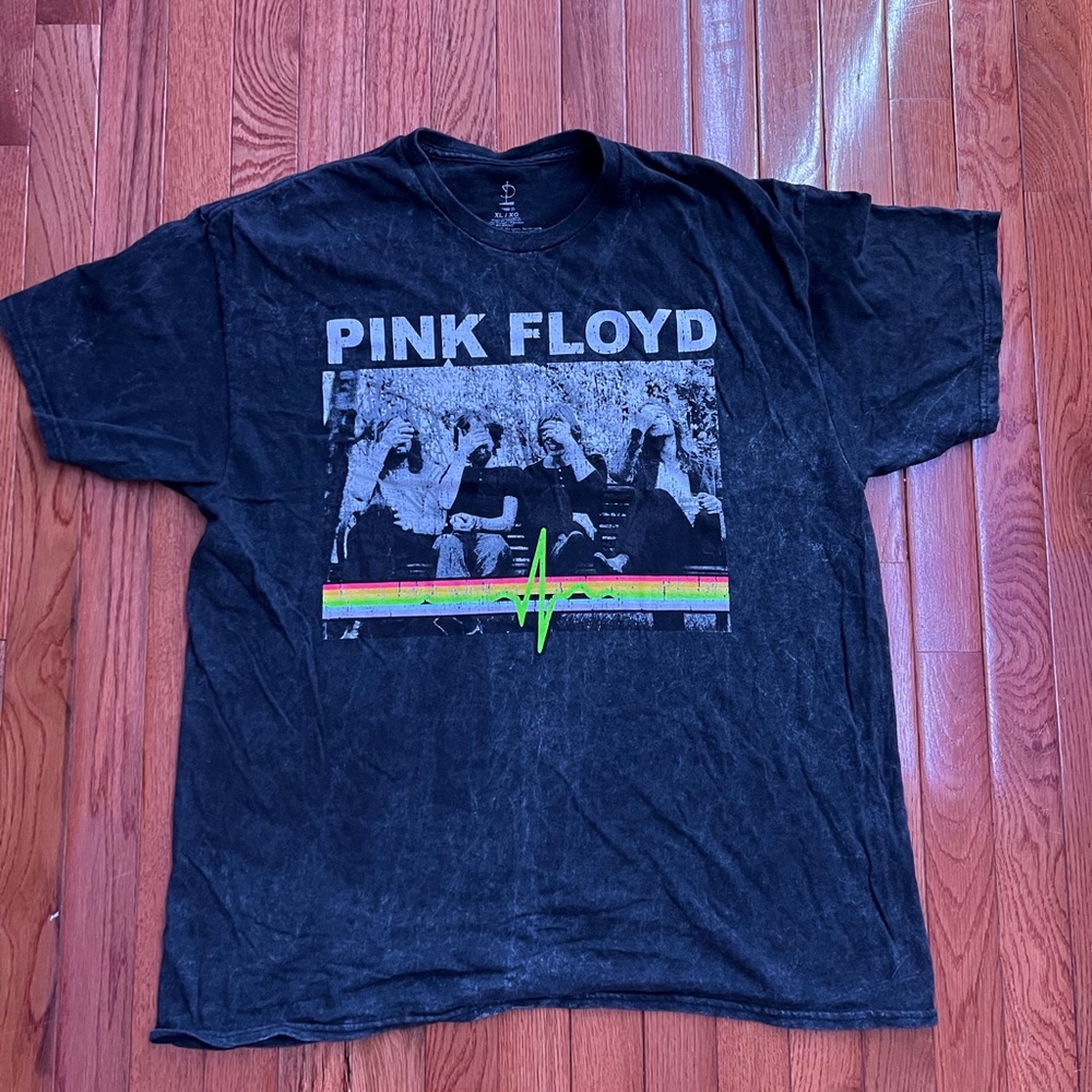 Pink Floyd graphic T-shirt